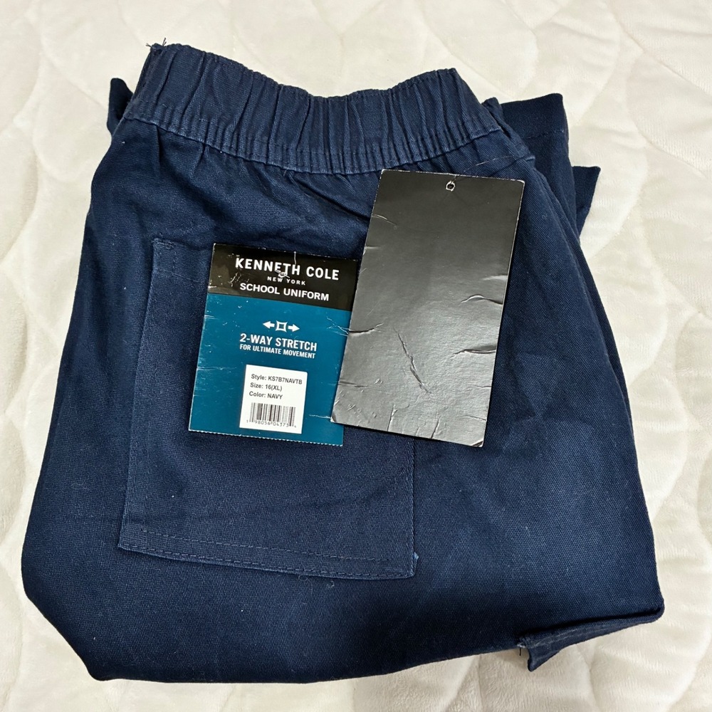 NWT Kenneth Cole Cargo Shorts Comfort Fit Casual Uniform‎ Kids Size 16